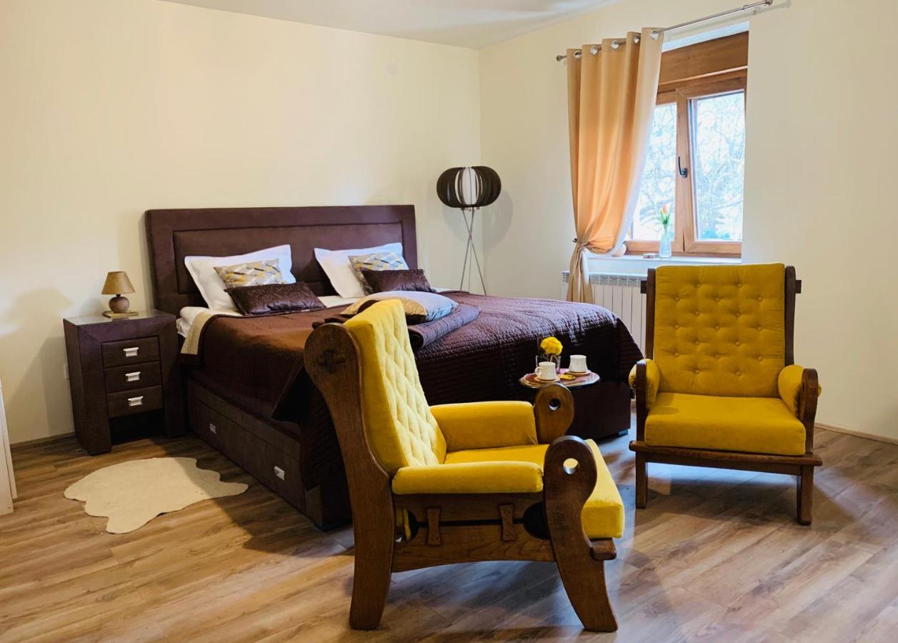 Zvjezdana Dolina Garni Hotel แอนดริเจวิกา ภายนอก รูปภาพ