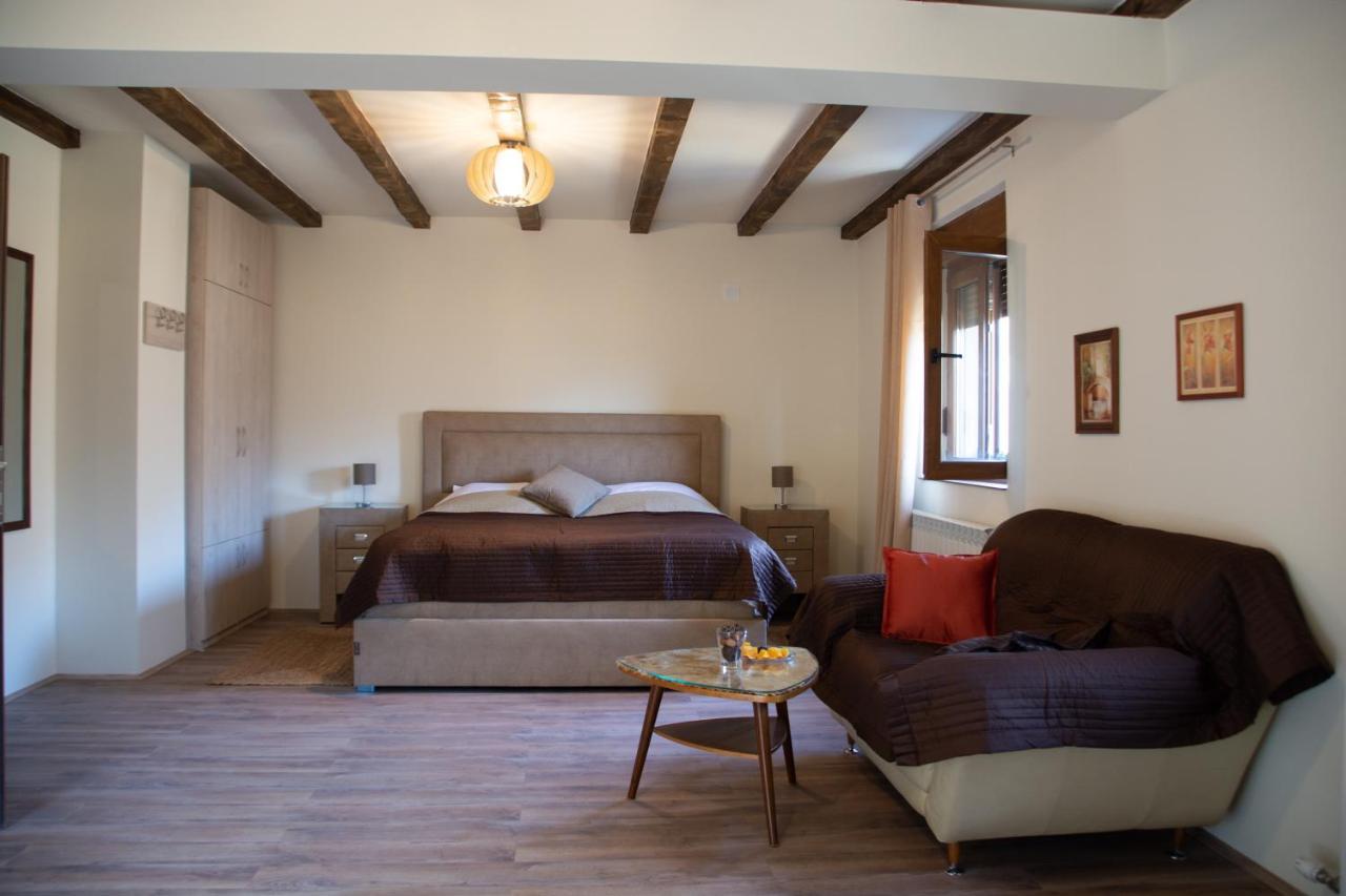 Zvjezdana Dolina Garni Hotel แอนดริเจวิกา ภายนอก รูปภาพ